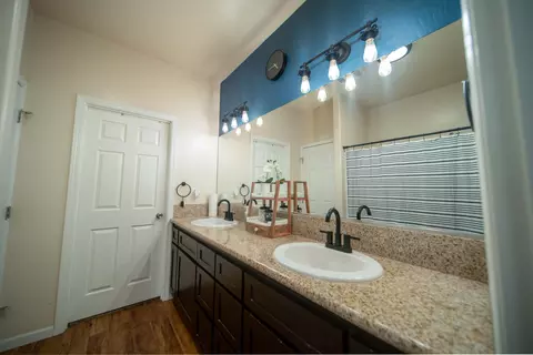 577 W Glaze Ave, Exeter, CA 93221 photo 15
