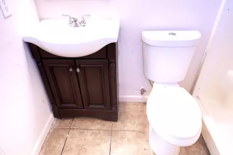 558 Perry Ave, Corcoran, CA 93212 photo 29