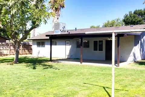 558 Perry Ave, Corcoran, CA 93212 photo 37