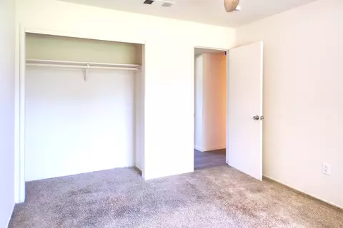 558 Perry Ave, Corcoran, CA 93212 photo 32