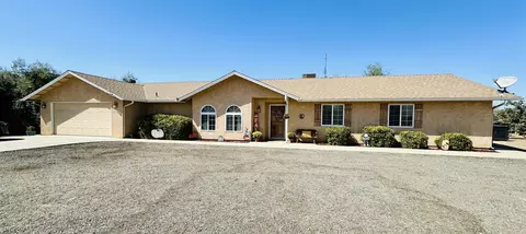 23483 Road 200, Lindsay, CA 93247