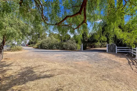 646 S Spruce Rd, Exeter, CA 93221 photo 15