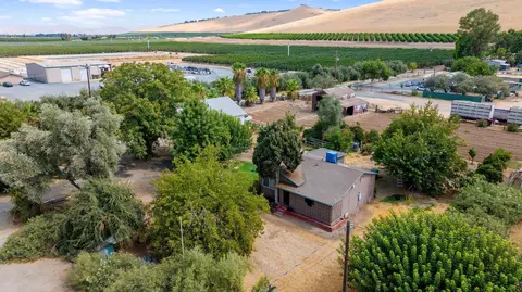 646 S Spruce Rd, Exeter, CA 93221 photo 7