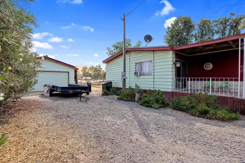 646 S Spruce Rd, Exeter, CA 93221 photo 17