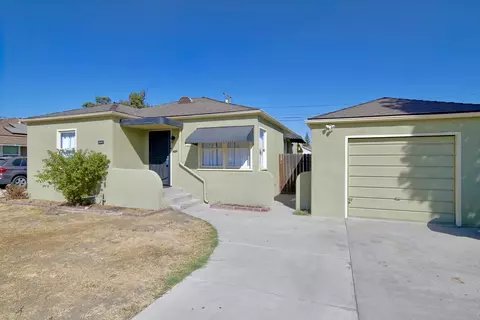 528 N Manor St, Tulare, CA 93274