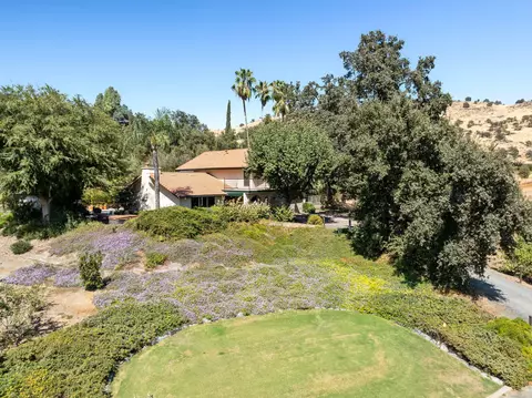 32540 Success Valley Dr, Porterville, CA 93257