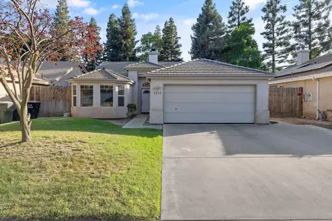 1519 E La Vida Ct, Visalia, CA 93292