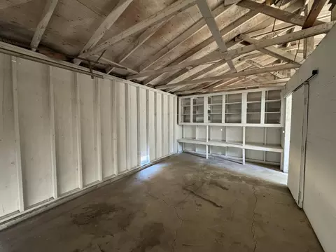 302 Walnut St, Lemoore, CA 93245 photo 21