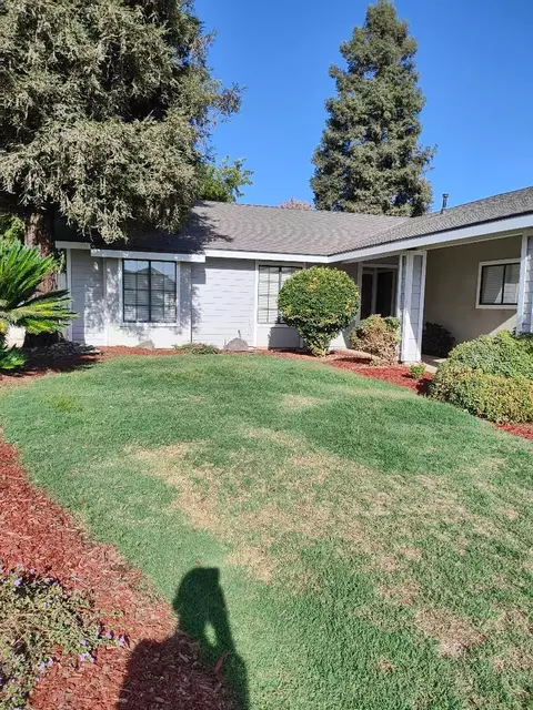 1248 Lincoln St, Tulare, CA 93274