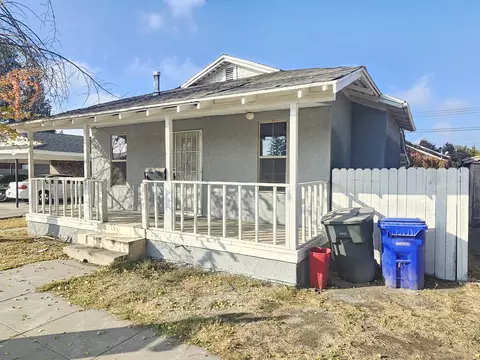 431 N 3rd St, Porterville, CA 93257