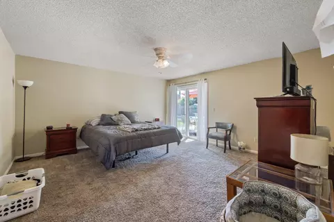 491 Davis Pl, Lemoore, CA 93245 photo 19