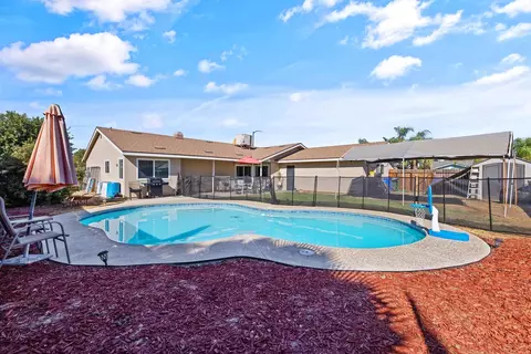 491 Davis Pl, Lemoore, CA 93245 photo 25
