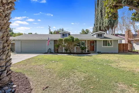 3441 W Iris Ave, Visalia, CA 93277 photo 2