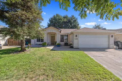 1120 Lampe St, Tulare, CA 93274