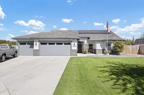 32154 Big Creek Ct, Visalia, CA 93291
