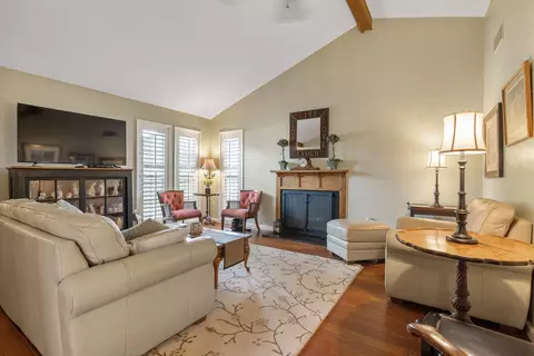 2516 E Tulare Ave, Visalia, CA 93292 photo 8