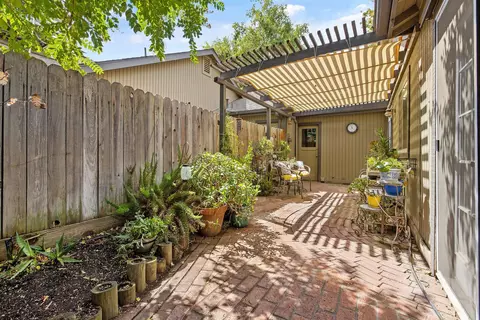 2516 E Tulare Ave, Visalia, CA 93292 photo 26