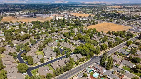 2516 E Tulare Ave, Visalia, CA 93292 photo 32