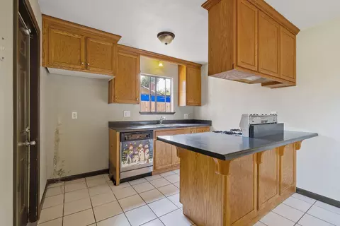 1777 E Sonora Ave, Tulare, CA 93274 photo 12
