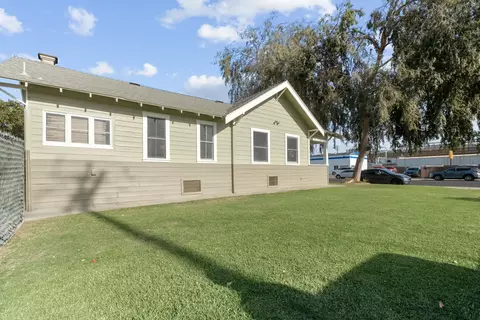 526 W 6th St, Hanford, CA 93230 photo 13