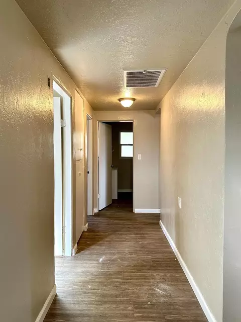 922 E St, Reedley, CA 93654 photo 8