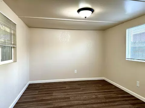 922 E St, Reedley, CA 93654 photo 19
