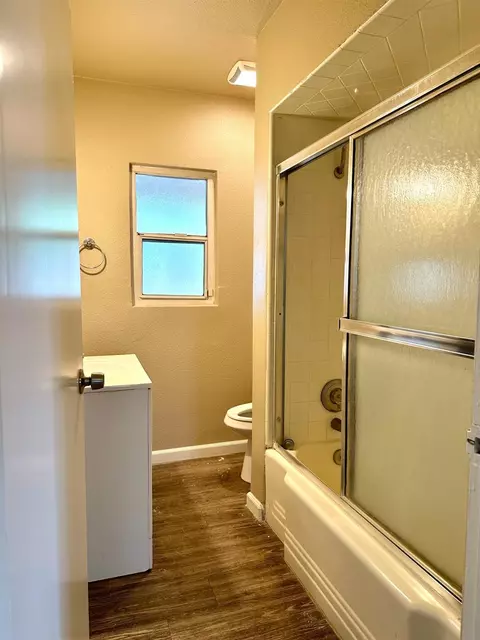 922 E St, Reedley, CA 93654 photo 12