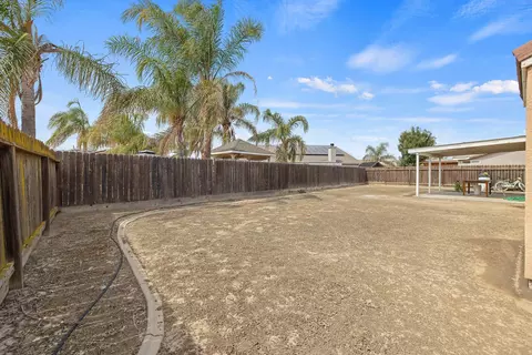 695 Marin Dr, Lemoore, CA 93245 photo 18