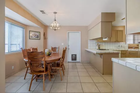 695 Marin Dr, Lemoore, CA 93245 photo 7