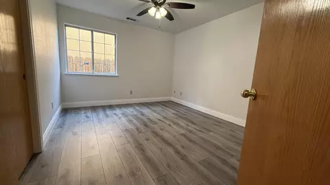 2409 E Oak Ave, Visalia, CA 93292 photo 24