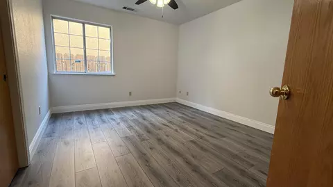2409 E Oak Ave, Visalia, CA 93292 photo 25