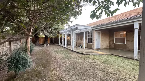 2409 E Oak Ave, Visalia, CA 93292 photo 31