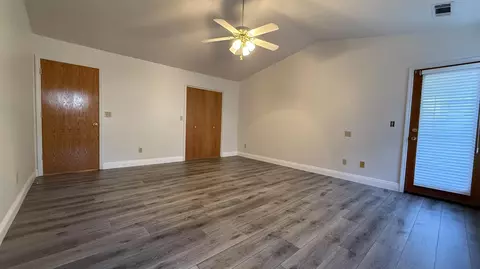 2409 E Oak Ave, Visalia, CA 93292 photo 27