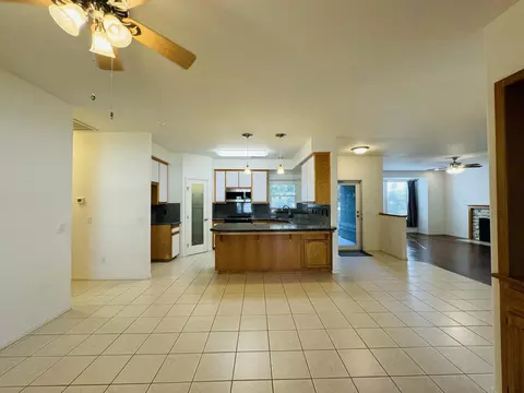 662 Leta Mae Ct, Exeter, CA 93221 photo 10