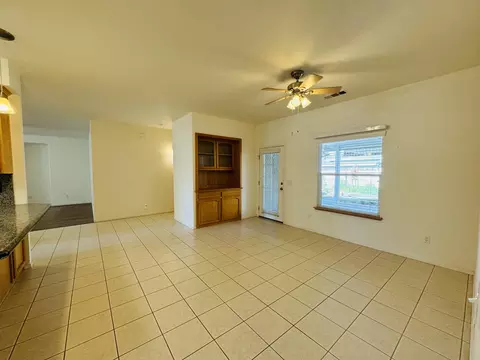 662 Leta Mae Ct, Exeter, CA 93221 photo 11