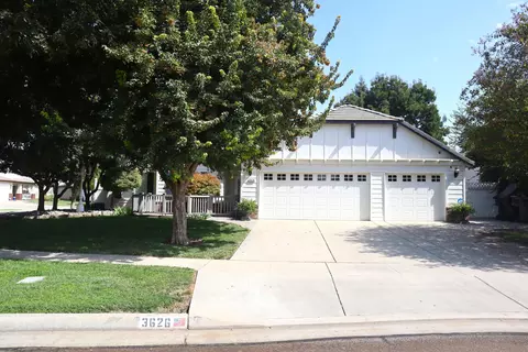 3626 N Mendonca St, Visalia, CA 93291