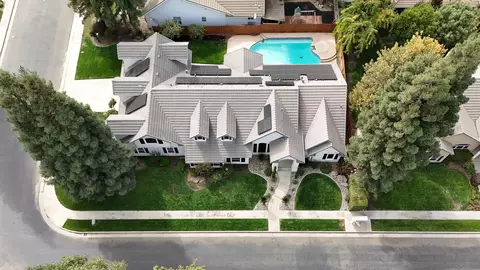 View/Area - 2115 S Cedar St, Visalia, CA 93292 photo 1 of 2