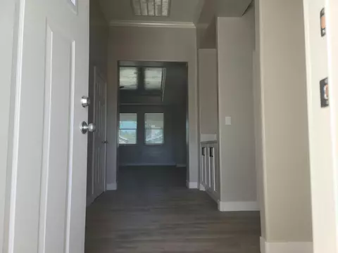 1528 E Ferguson Ave, Visalia, CA 93292 photo 10