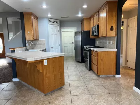 695 Sunnyview Ct, Exeter, CA 93221 photo 14