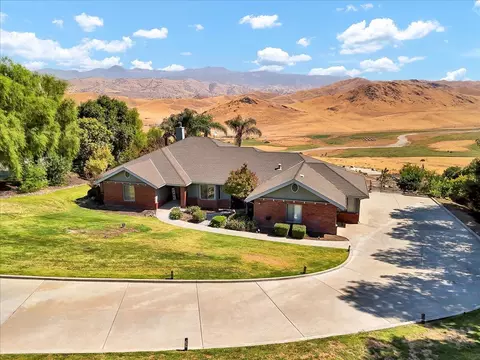 355 High Sierra Dr, Exeter, CA 93221