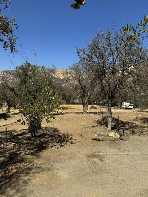43554 Skyline Dr #B, Three Rivers, CA 93271 photo 9