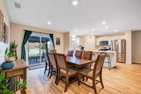 128 E Porter Ave, Visalia, CA 93291 photo 16