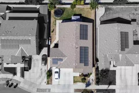 128 E Porter Ave, Visalia, CA 93291 photo 46