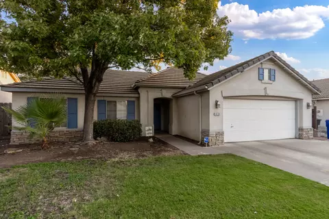 1939 W Cheryll Ave, Porterville, CA 93257
