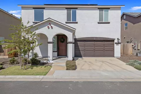 3206 E Seeger Ave, Visalia, CA 93292