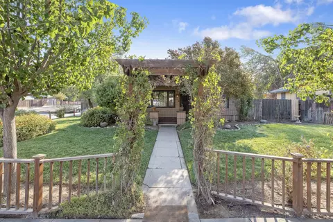 143 Portola Ave, Exeter, CA 93221 photo 2