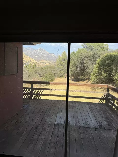 43927 Skyline Dr, Three Rivers, CA 93271 photo 13