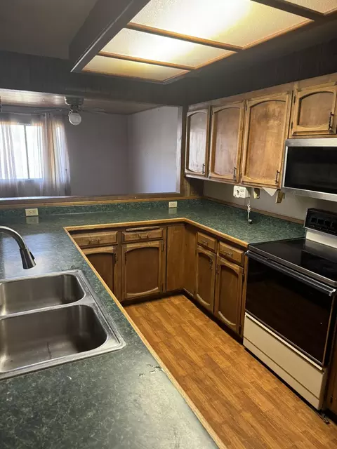 43927 Skyline Dr, Three Rivers, CA 93271 photo 9