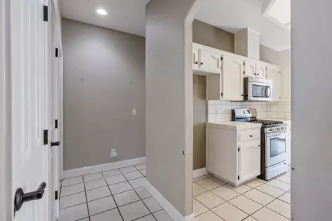 2105 Shell Ct, Tulare, CA 93274 photo 21