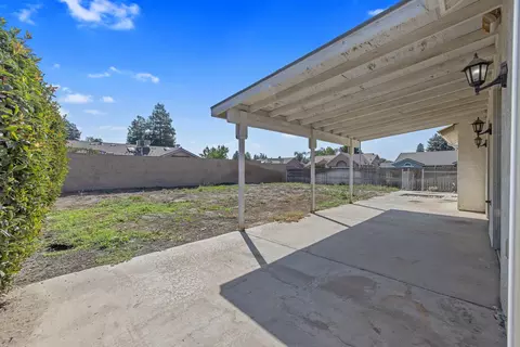 2105 Shell Ct, Tulare, CA 93274 photo 37